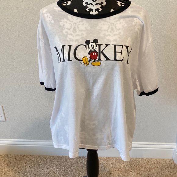 Mickey Mouse tshirt - Picture 1 of 3